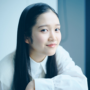 山﨑玲奈